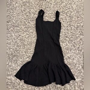 Meshki Elegant Black Sleeveless Dress